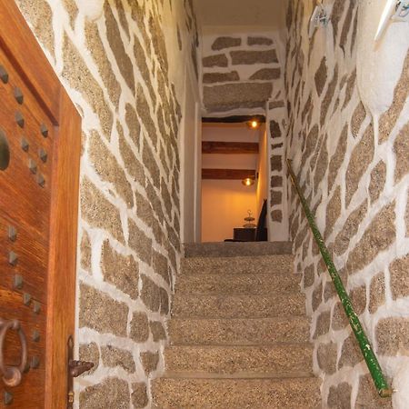 Villa Casa Santa Croce à Ala dei Sardi Extérieur photo